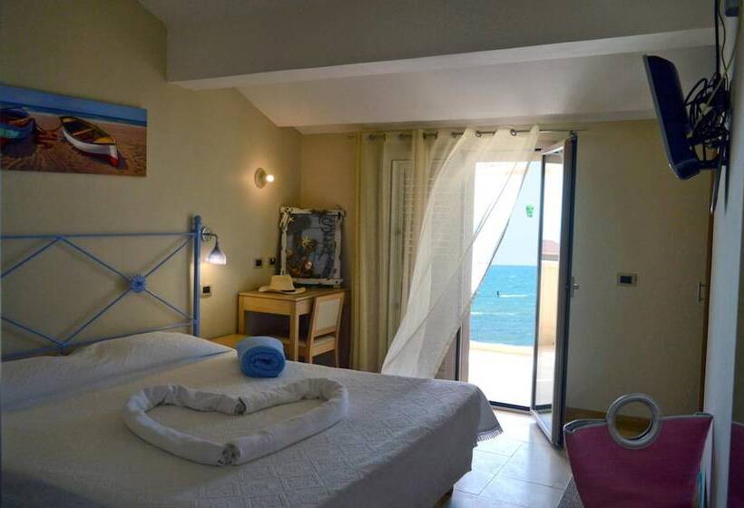 בית מלון כפרי Mar & Sol