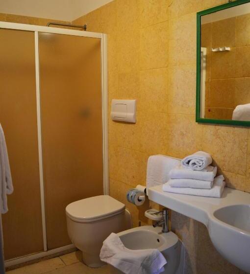 בית מלון כפרי Mar & Sol