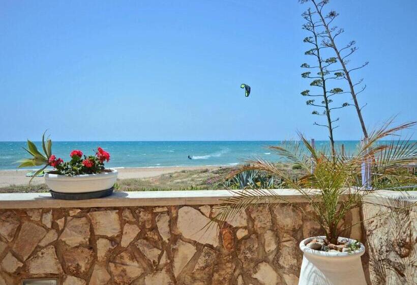 בית מלון כפרי Mar & Sol