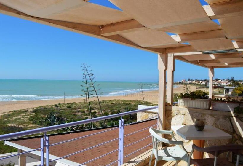 בית מלון כפרי Mar & Sol