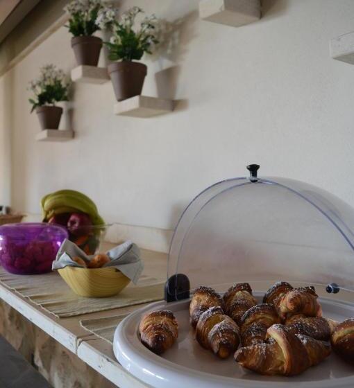 בית מלון כפרי Mar & Sol