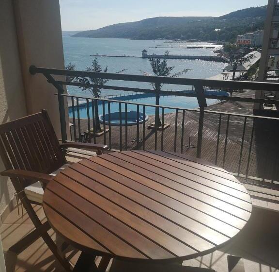 فندق Marina City Apart