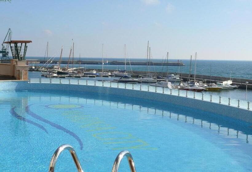 فندق Marina City Apart