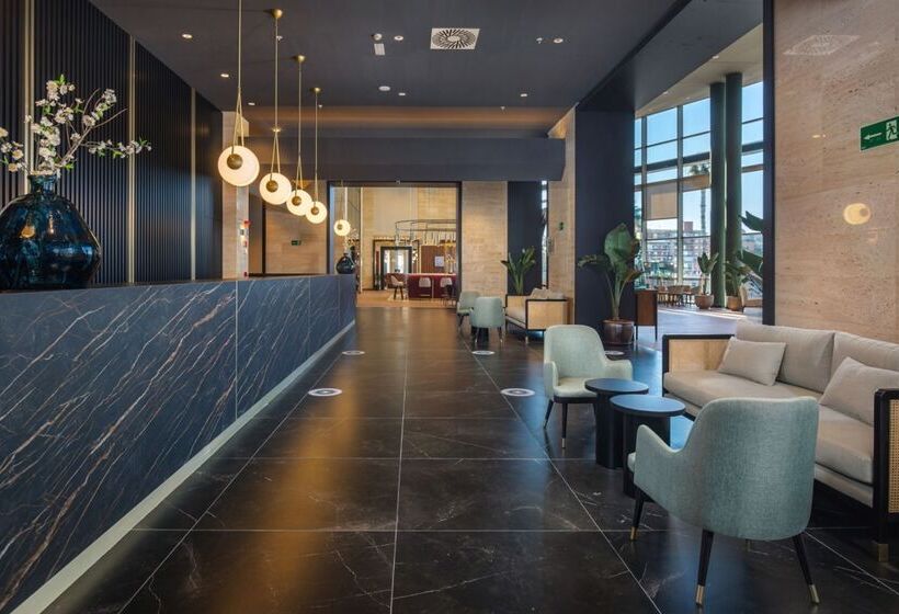 فندق Meliá Valencia