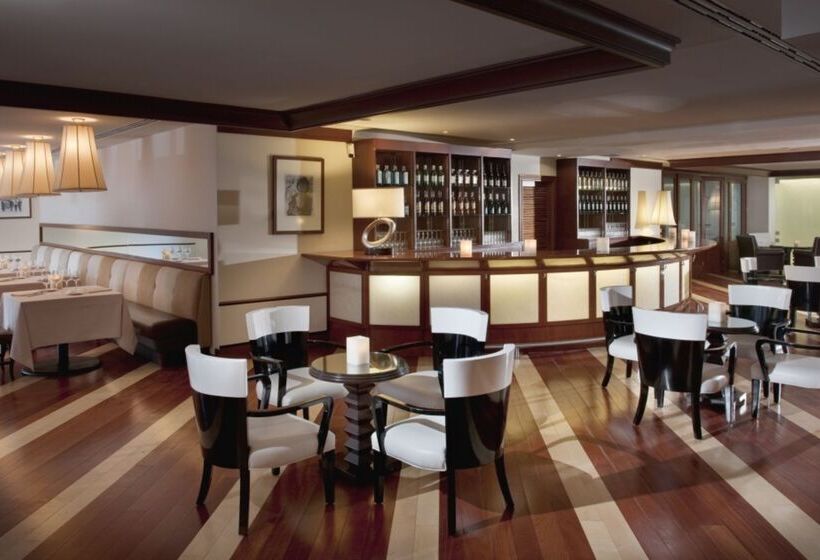 فندق Meliá Valencia