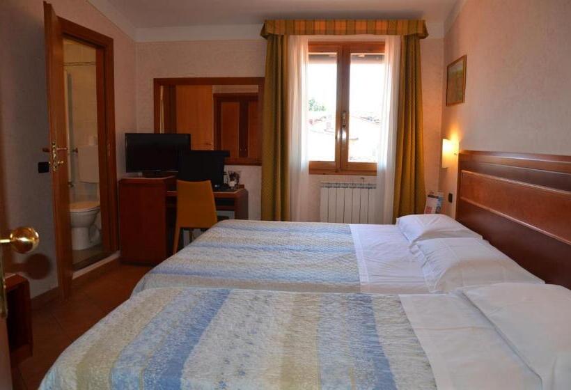 هتل Mia Cara & Spa