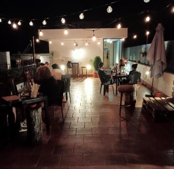 בית מלון כפרי Milomax