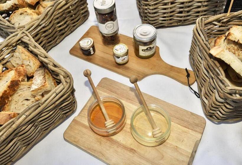 酒店 Minerva Resort