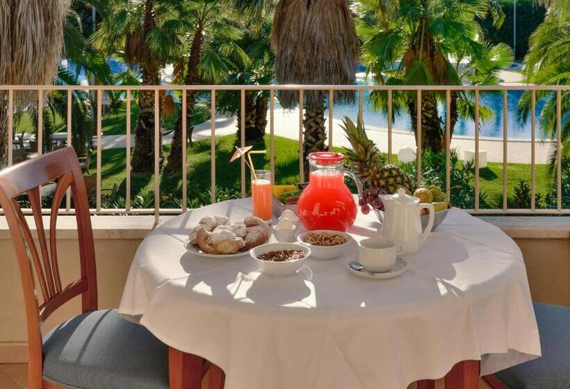 酒店 Minerva Resort