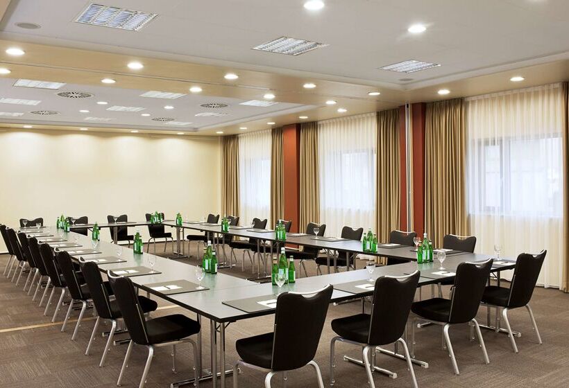 Avani Frankfurt City Hotel   Previously Nh Collection Frankfurt City