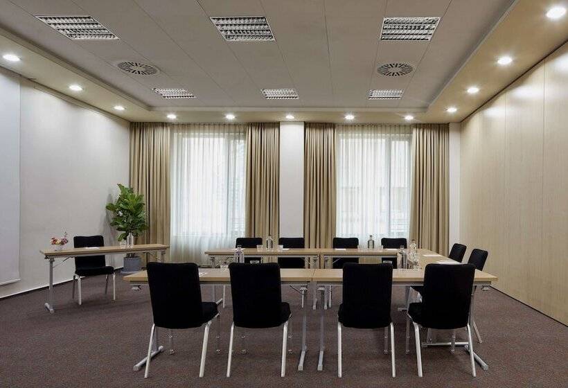 Avani Frankfurt City Hotel   Previously Nh Collection Frankfurt City