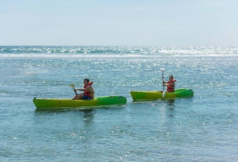 ホテル Occidental Tamarindo All Inclusive