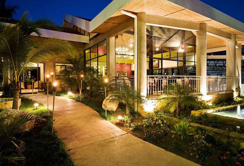 هتل Occidental Tamarindo All Inclusive