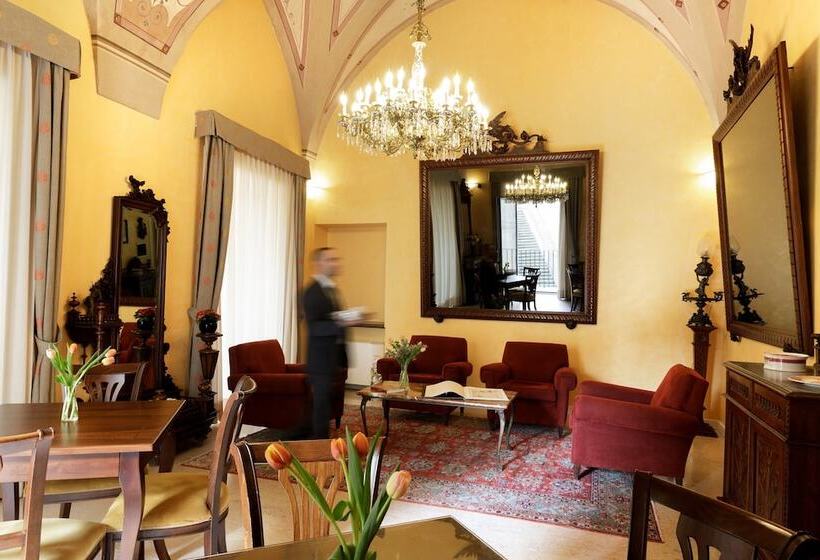 هتل Palazzo Papaleo