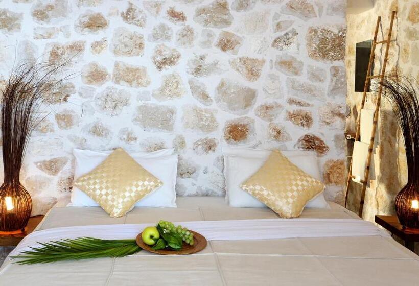 فندق Pantokrator