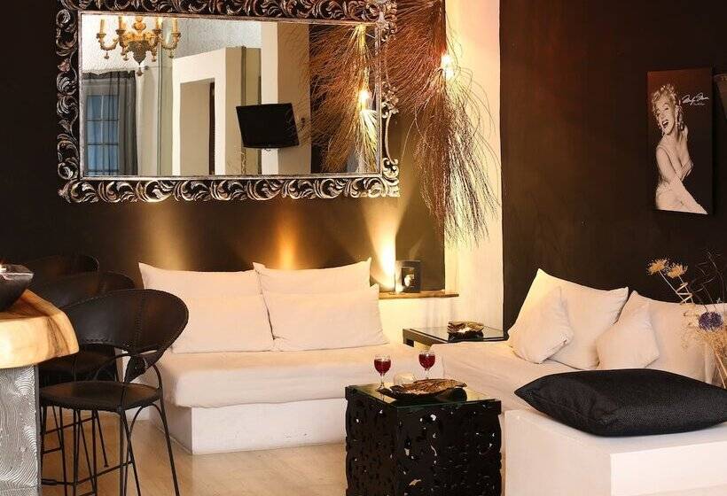 فندق Pantokrator