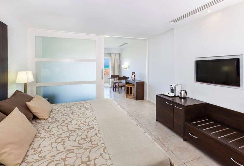 호텔 Paradisus Princesa del Mar Resort & Spa