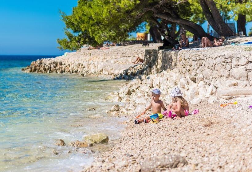 בית מלון כפרי Pinija