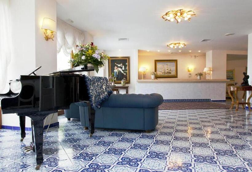 בית מלון כפרי Punta Campanella Resort & Spa