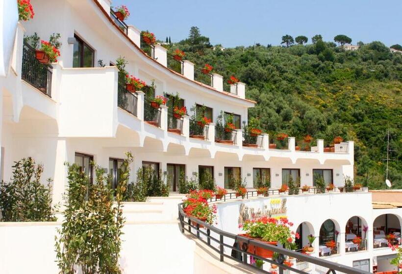 בית מלון כפרי Punta Campanella Resort & Spa