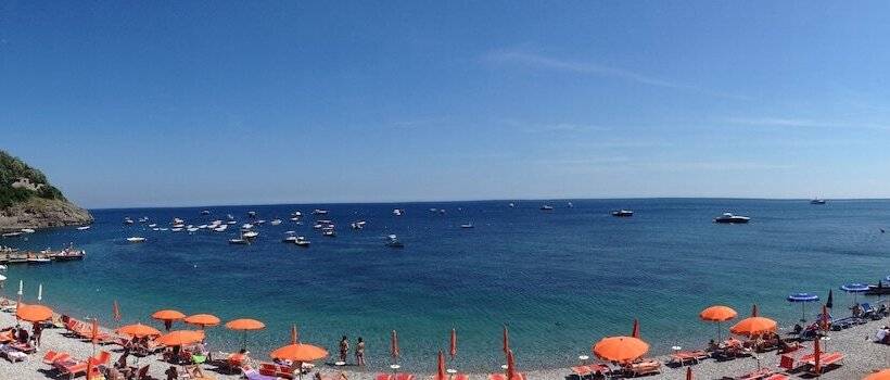 בית מלון כפרי Punta Campanella Resort & Spa