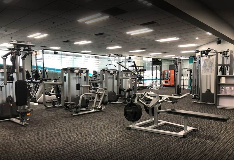 فندق Quest On Queen Serviced Apartments