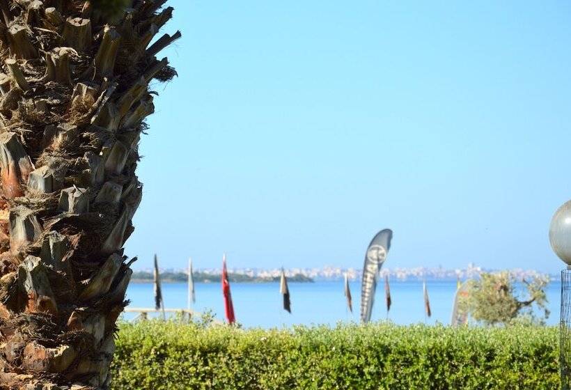 هتل Resort Santa Maria