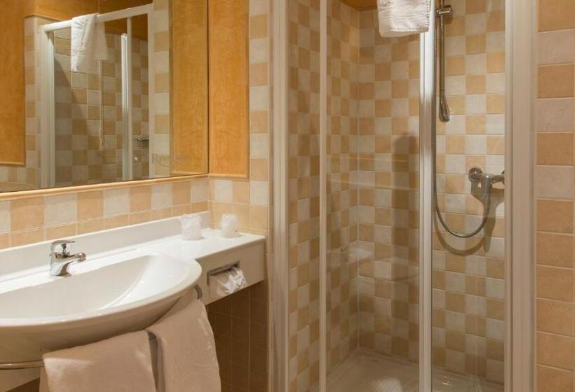 בית מלון כפרי Rivalago