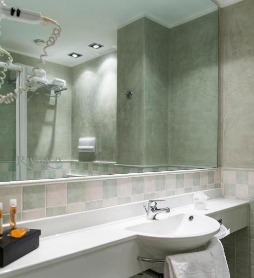 בית מלון כפרי Rivalago