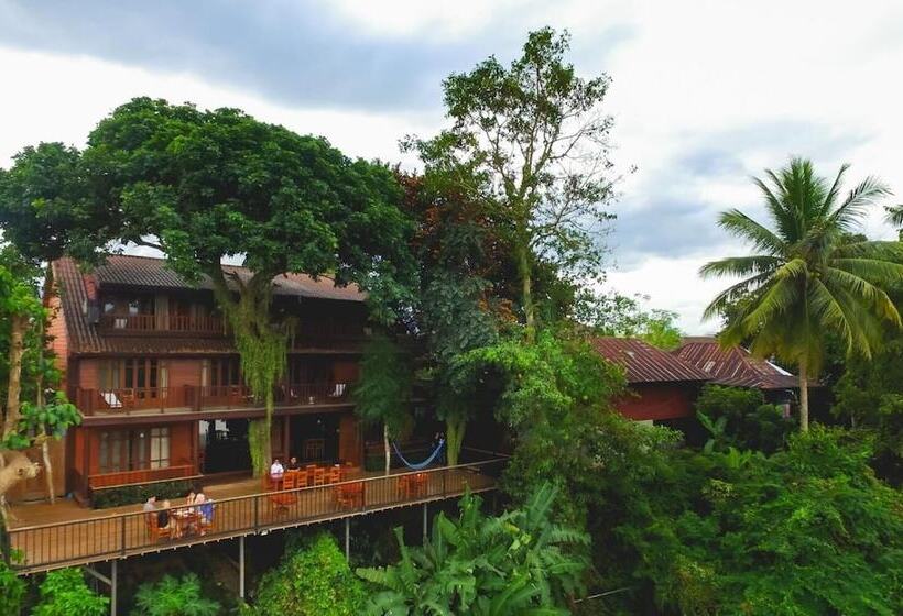 فندق Riverhouse The Teak House