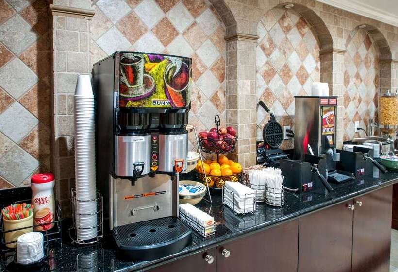 בית מלון כפרי Rodeway Inn San Diego Near Sdsu