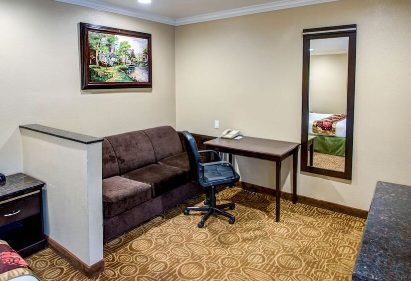 בית מלון כפרי Rodeway Inn San Diego Near Sdsu