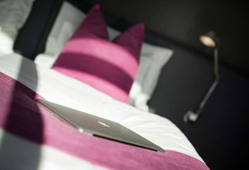 هتل Plaza Inn Wien Gasometer