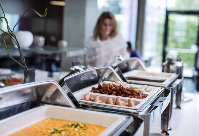 هتل Plaza Inn Wien Gasometer