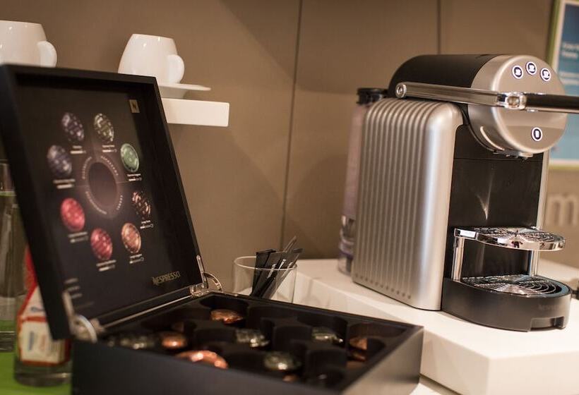 هتل Plaza Inn Wien Gasometer