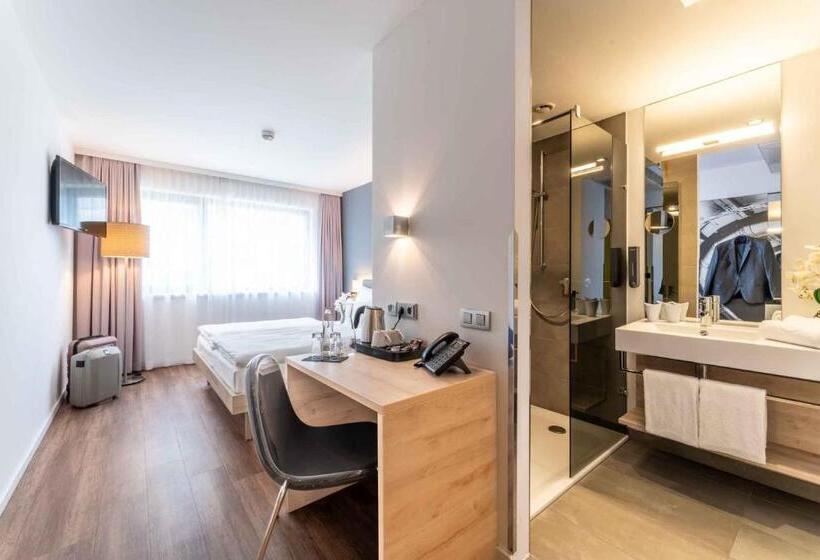 هتل Plaza Inn Wien Gasometer