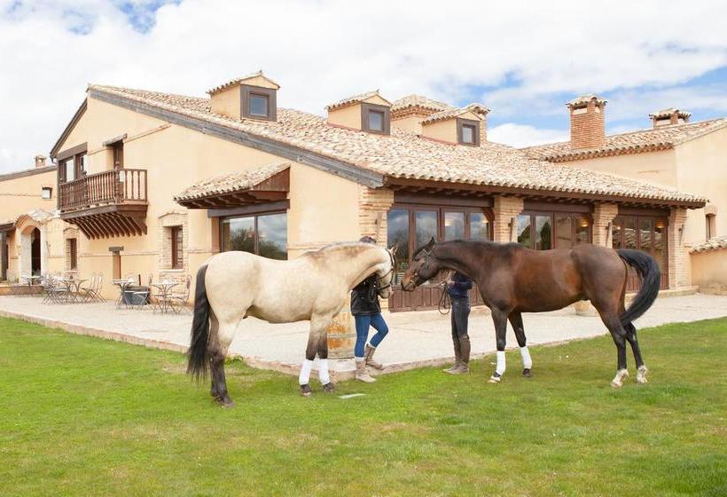 هتل روستایی Ibersol La Casona de Andrea