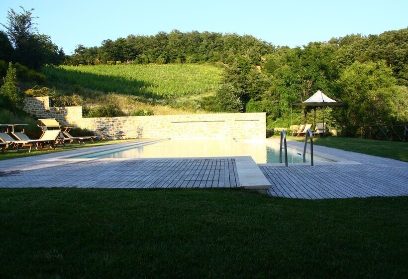 Сельский отель La Tavola Dei Cavalieri