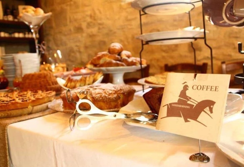 Сельский отель La Tavola Dei Cavalieri