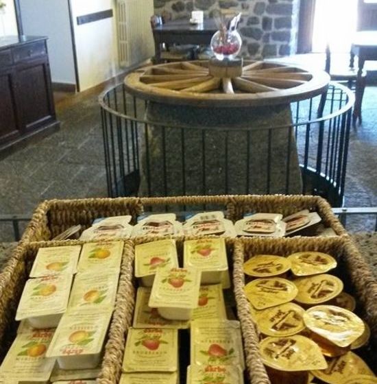 田舎風ホテル Le Cisterne