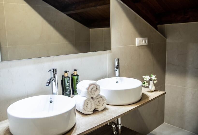 乡村酒店  Penas Blancas