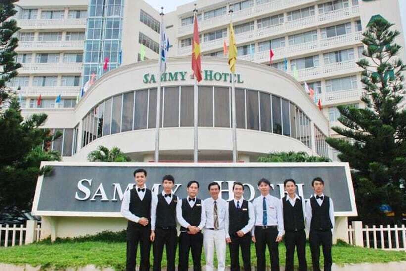 هتل Sammy
