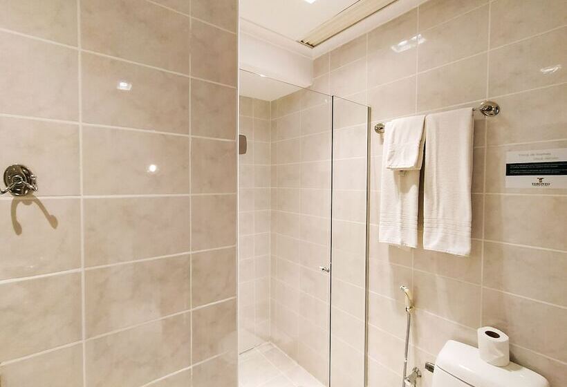 Отель Savassi Village