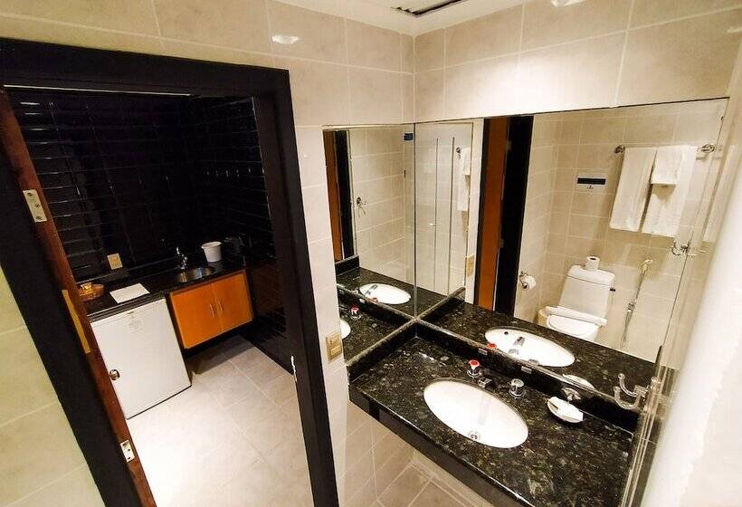 Отель Savassi Village