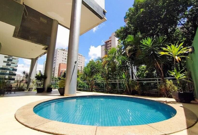 Отель Savassi Village