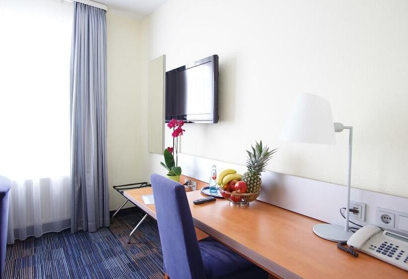 בית מלון כפרי Senator