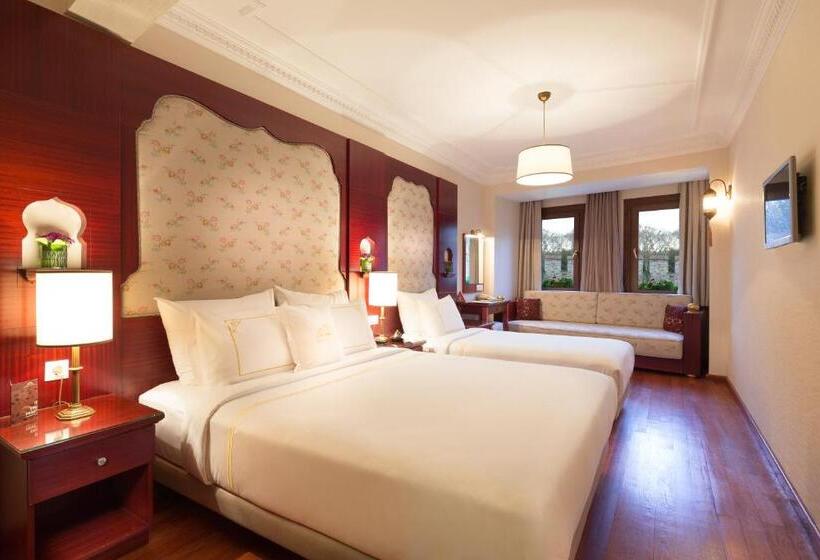 هتل Sirkeci Mansion