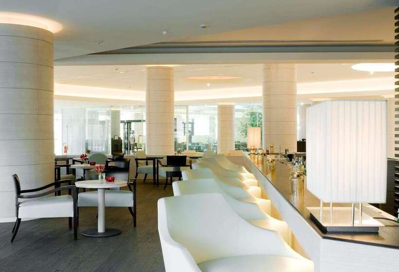 Starhotels Grand Milan