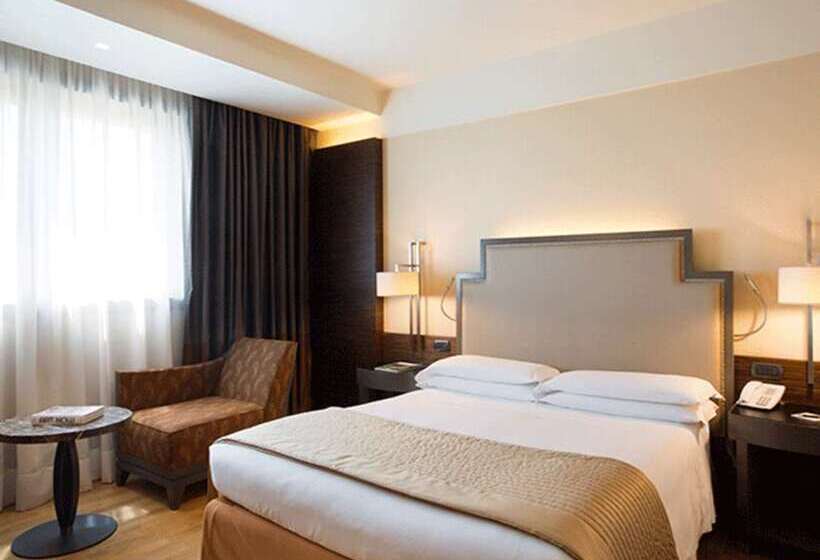 Starhotels Grand Milan