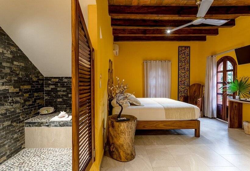 בית מלון כפרי Suites La Hacienda